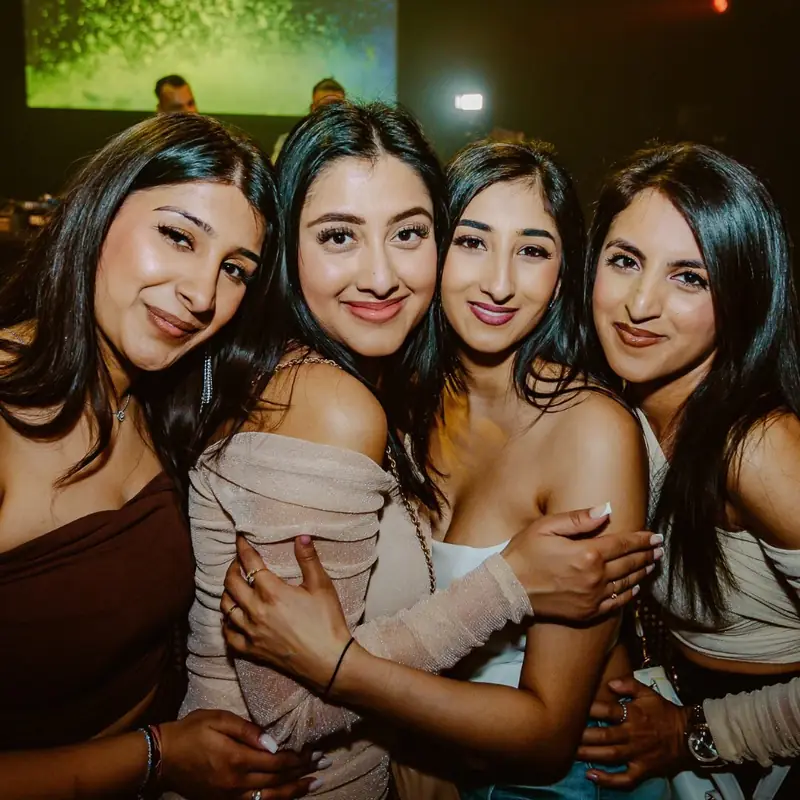 Four friends together at HEY DESI Amsterdam